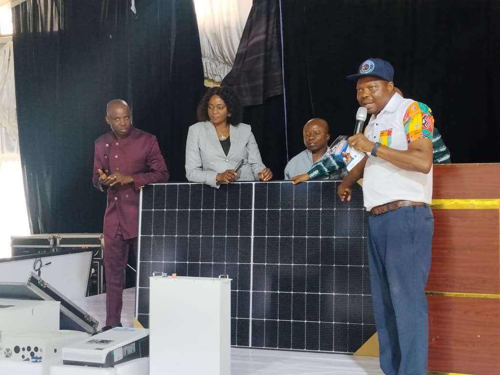Enerplaz presenting uninterrupted power solutions to school principals